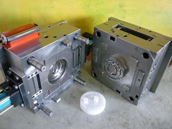 PP Material Plastic Injection Mold Manufacturing Mutil Color Acceptable